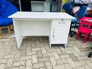 48*24 Office Table
