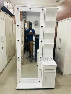 Hollywood Dressing Table
