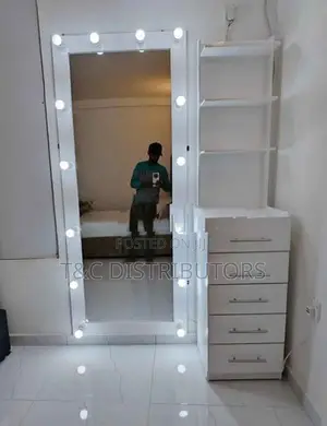 Hollywood Dressing Mirror