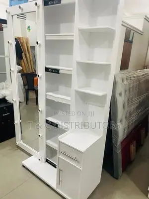 Hollywood Dressing Table