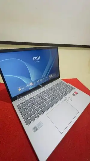 Laptop HP 15