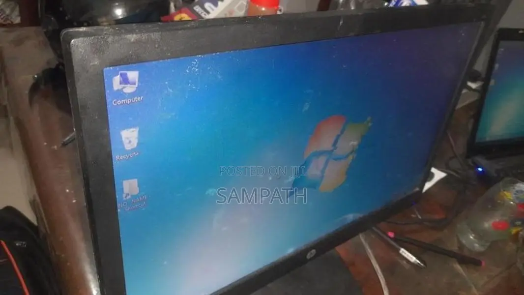 HP Monitor