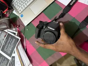 Canon 2000D Camera