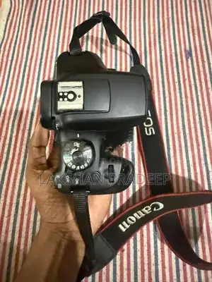 Canon 2000D Camera