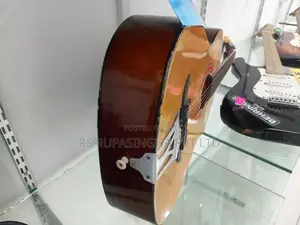 Box Guitar