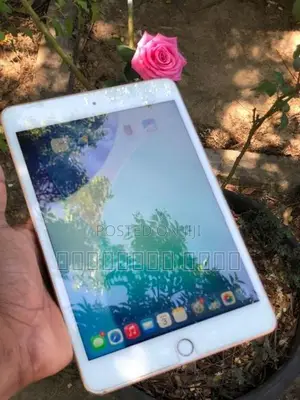 Apple iPad 5 mini 64GB