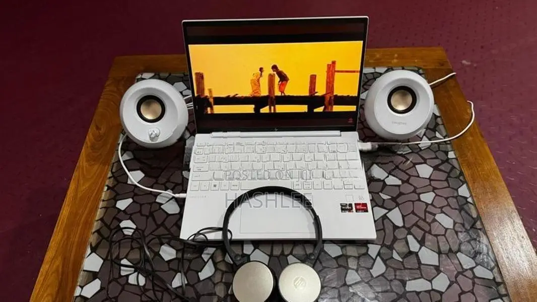 HP Pavillion Aero Laptop