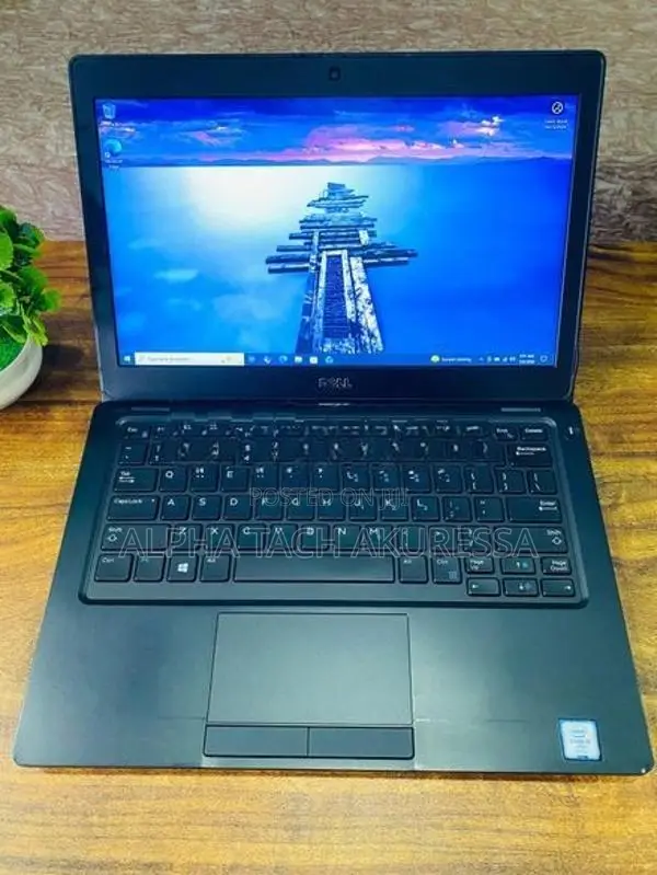 Dell Latitude 5280 Core i5 7th Gen 8GB RAM 256GB NVME