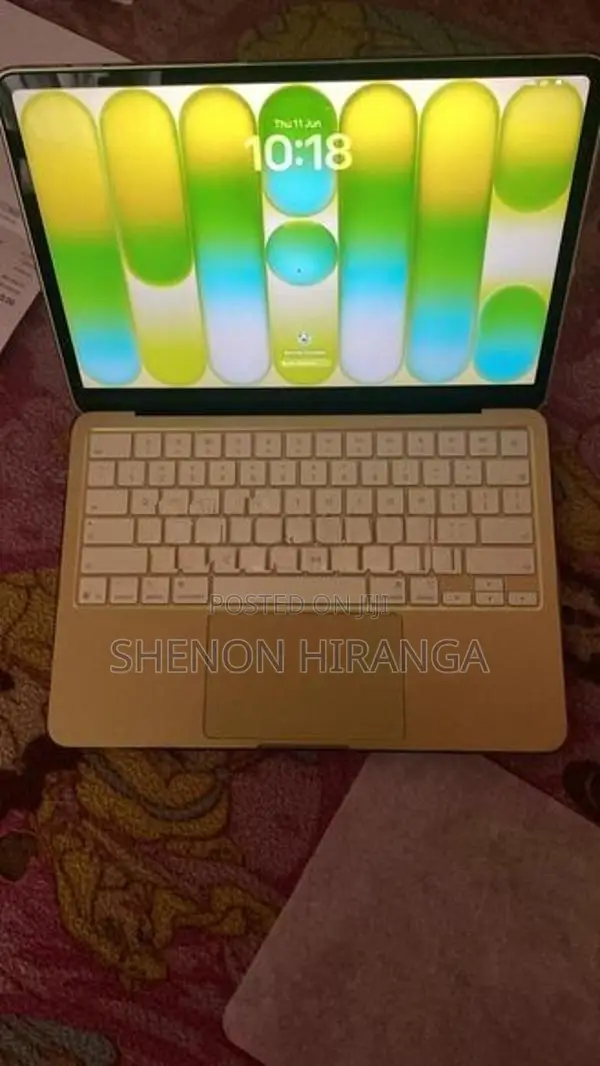 Apple MacBook Neo Laptop