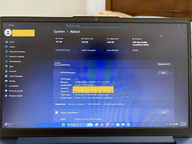 Lenovo IdeaPad Slim 3 15IRU8 – i3