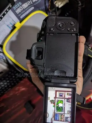 Nikon D5100 with Combo Set