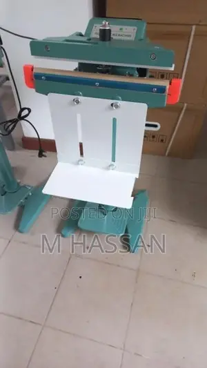 14" Industrial Foot Pedal Sealer (350mm)