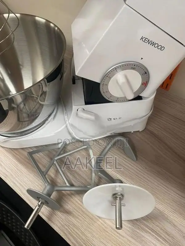 Kenwood Chef Classic 4.6L Stand Mixer