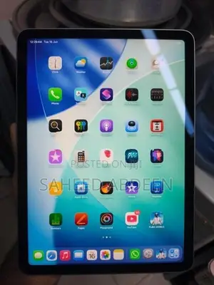 ​Apple iPad Air M4 256GB / 12GB