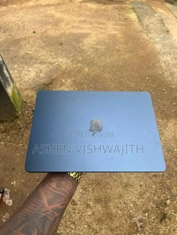 Apple MacBook Air M2