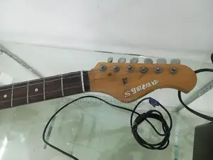 Suzuki Electric Guitar