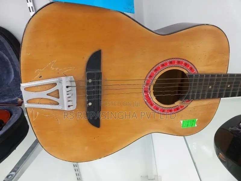 Box Guitar