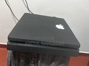 Play Station 4 1TB