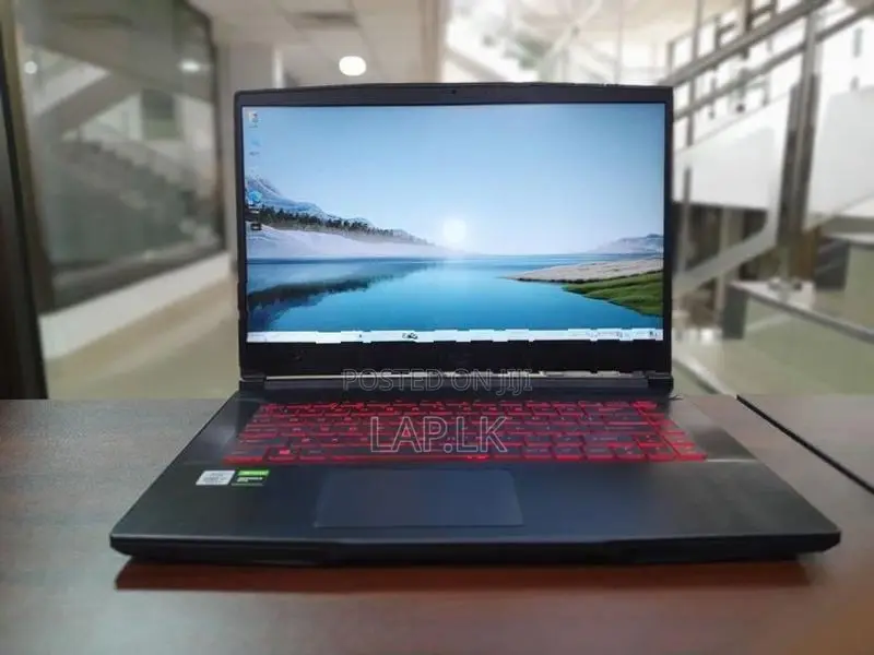 MSI Thin GF63 10CSR Core i7 10th GEN GTX 1650 Max-Q 4GB VGA 8GB RAM