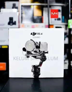 DJI RS 4 Gimbal Stabilizer Combo