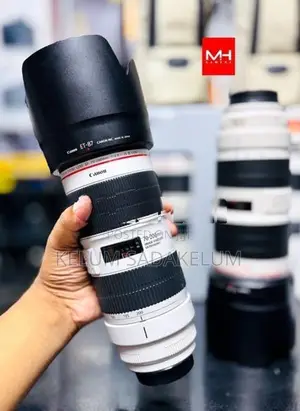 Canon EF 70-200mm f/2.8L IS ll USM Telephoto Lens