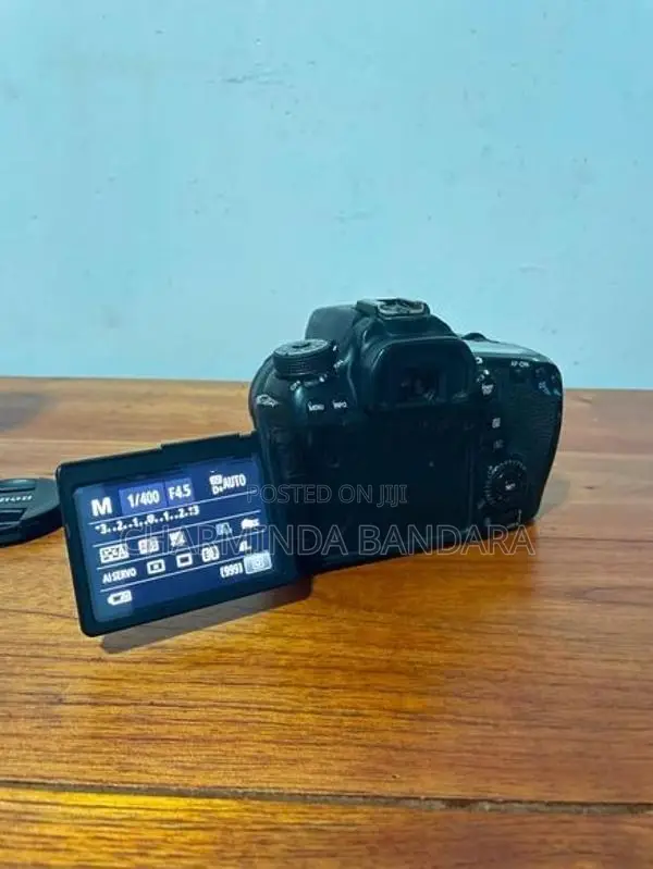 Canon EOS 70D with Lens