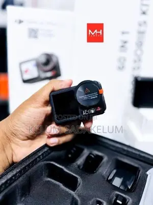 DJI Osmo Action 5 Pro Adventure Combo