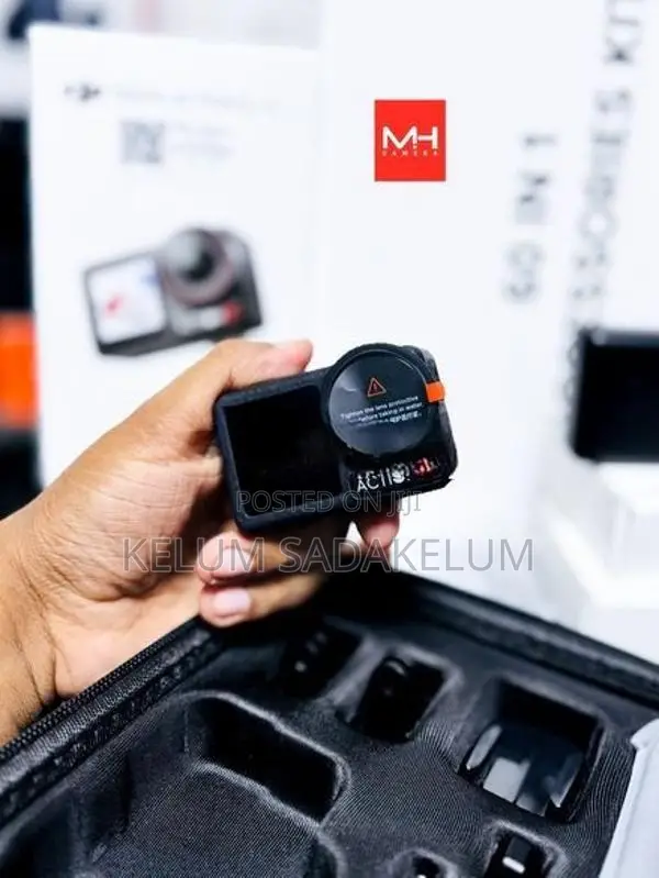 DJI Osmo Action 5 Pro Adventure Combo