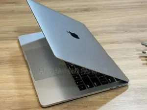 Apple MacBook Pro 13” 2019