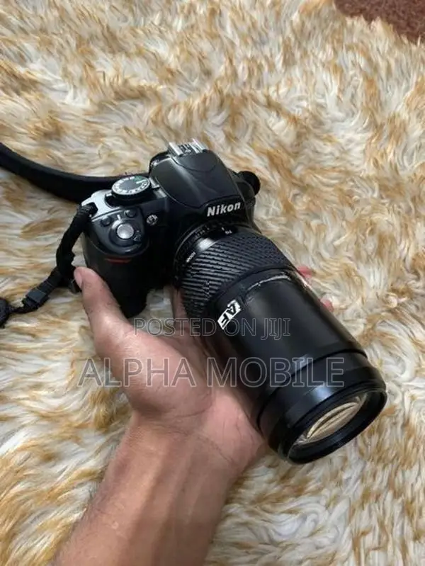 Nikon D3100 Camera Kit