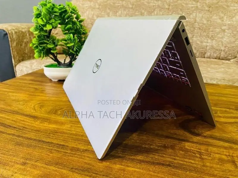 Dell Inspiron AMD Ryzen 7 4000 Series 8GB RAM 256GB NVMe