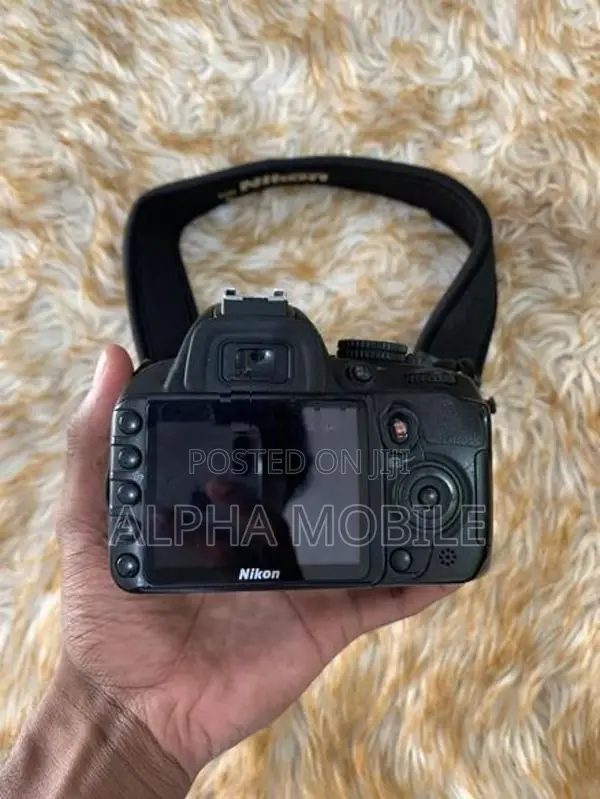 Nikon D3100 Camera Kit