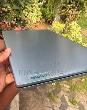 Lenovo IdeaPad Slim 3 | i5 16GB RAM 512GB SSD