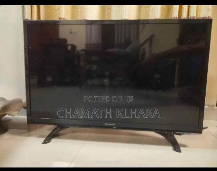 Panasonic 32 Inch TV