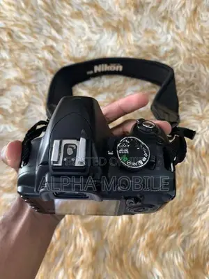 Nikon D3100 Camera Kit