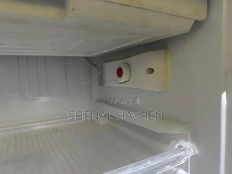 Sisil Refrigerator