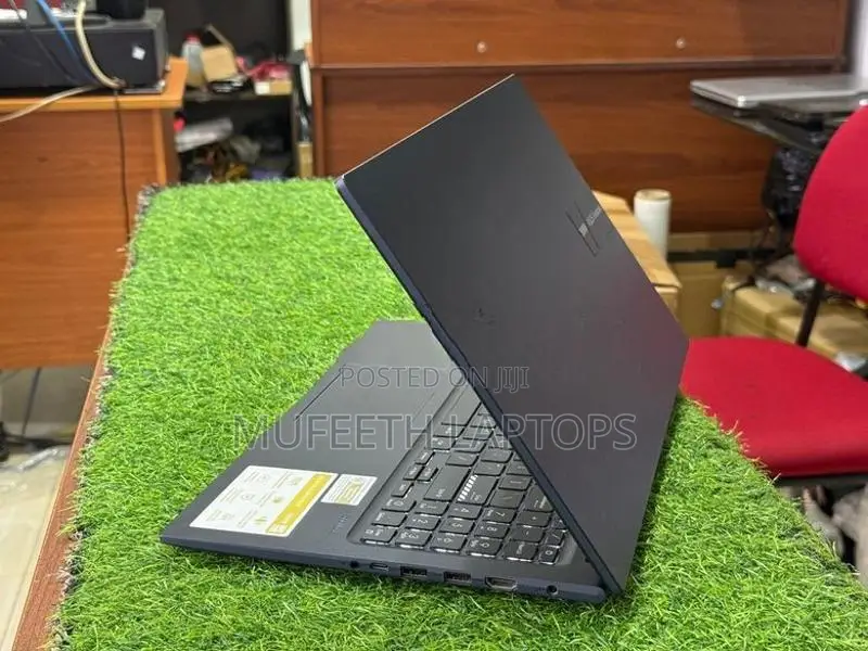 Asus Vivobook i5 13Gen 16GB 512GB 15.6”FHD