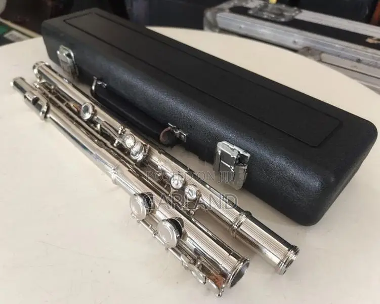Minerva concert flute-Japan