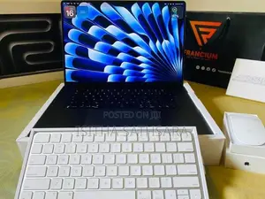 Apple MacBook M3 Pro Max 48GB RAM