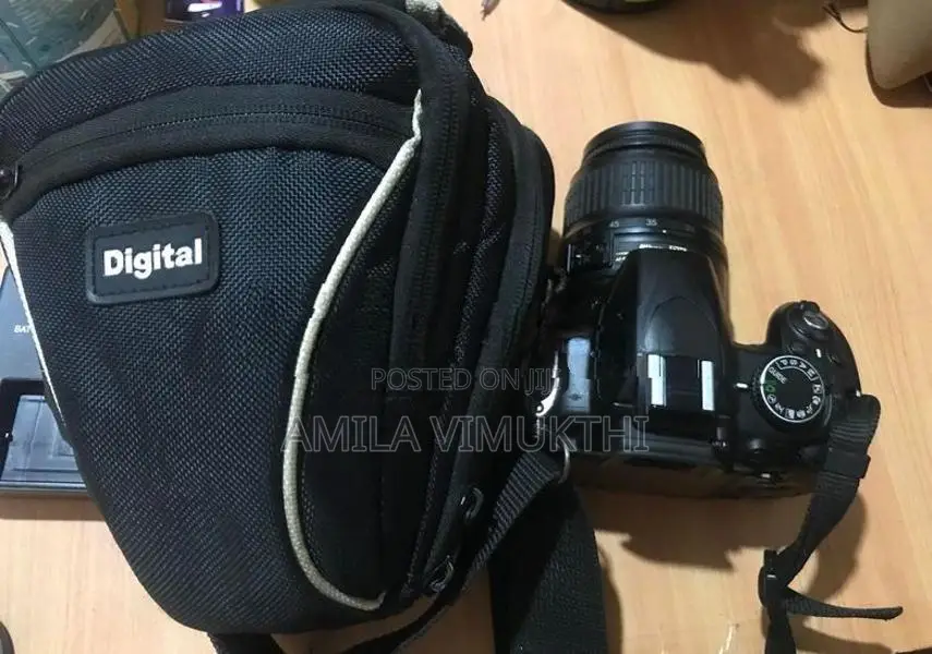 Nikon D3100