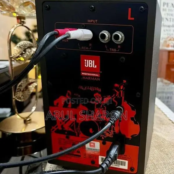 JBL Nano K4 4-Inch Powered Full-Range Recording Studio Reference Speak