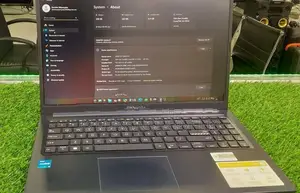 Asus Vivo Book Laptop