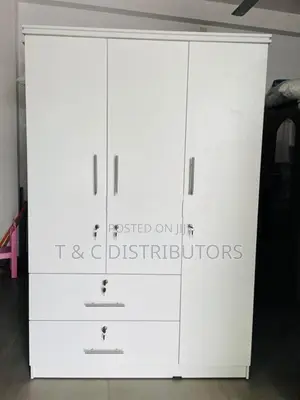 Melamine 3 door almari