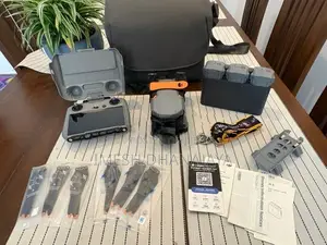 DJI Air 3 Fly More Combo