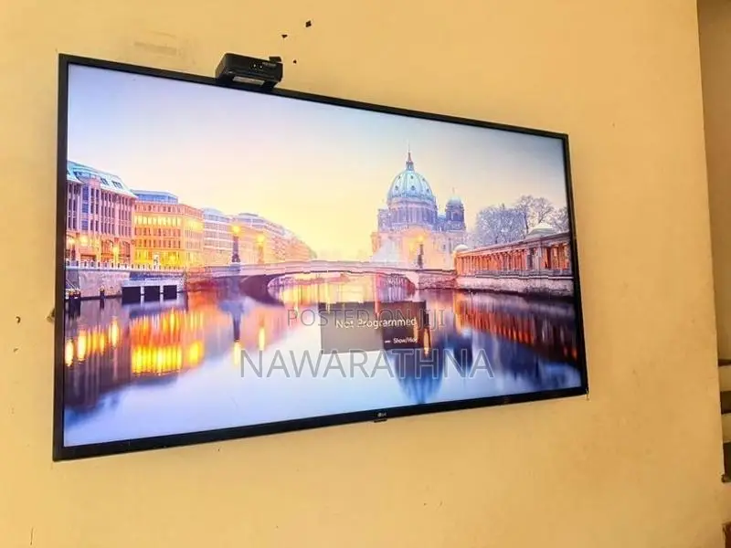 LG Tv 55 inch