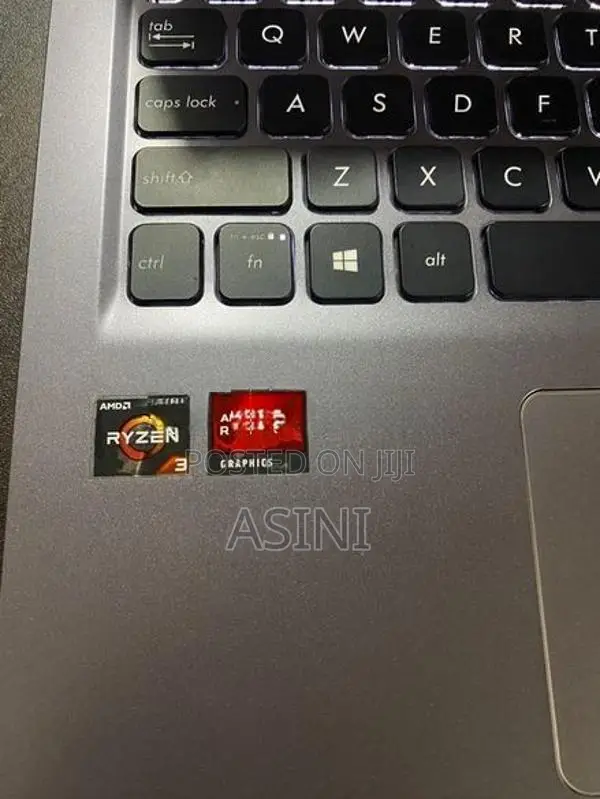 Asus vivobook