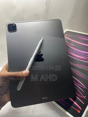 Apple iPad Pro 4th Gen - M2 Chip