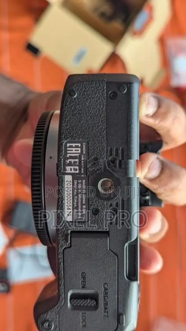 Canon R50 Mirrorless Camera