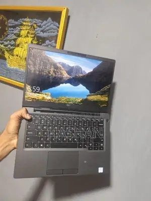 Dell 7300 i7 8th 8GB 256GB SSD
