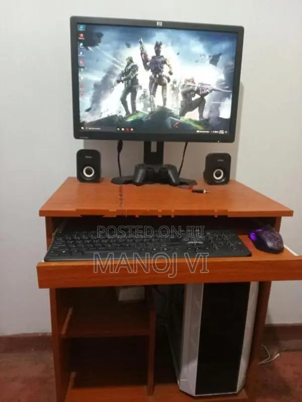 Desktop computer